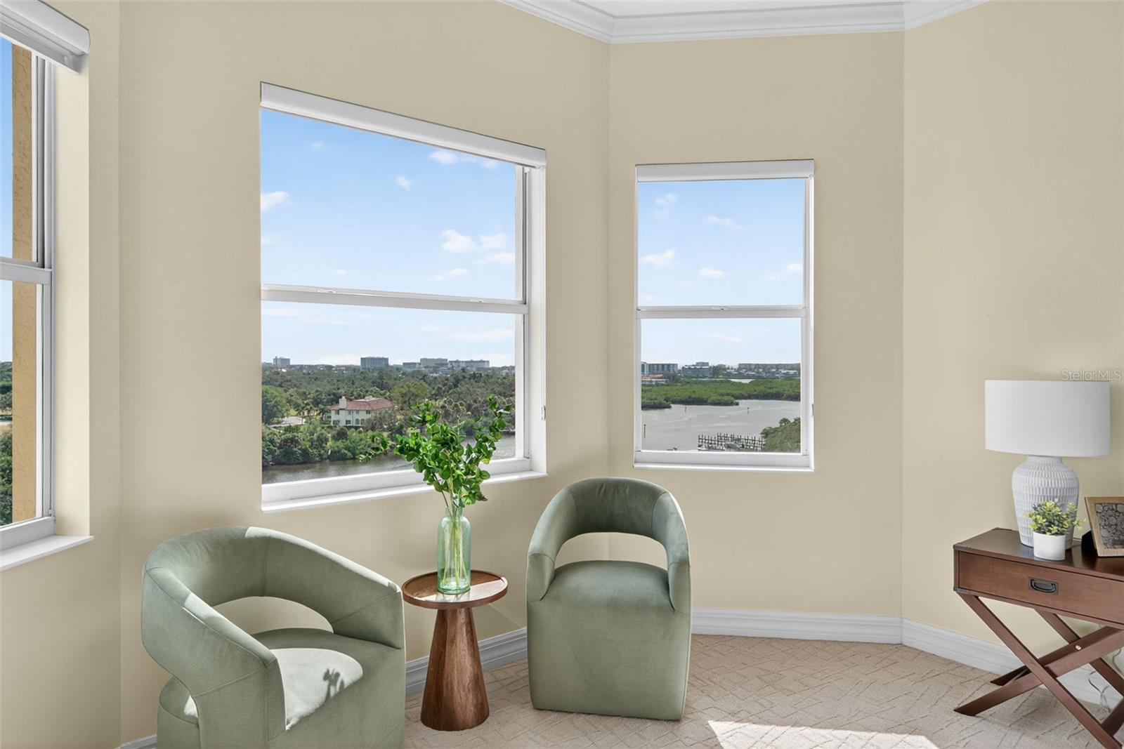 Image 40 of 96 For 5531 Cannes Circle 801