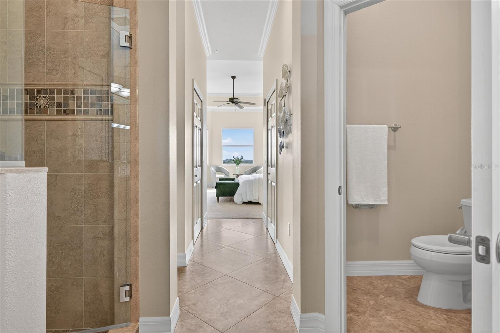 Image 48 of 96 For 5531 Cannes Circle 801