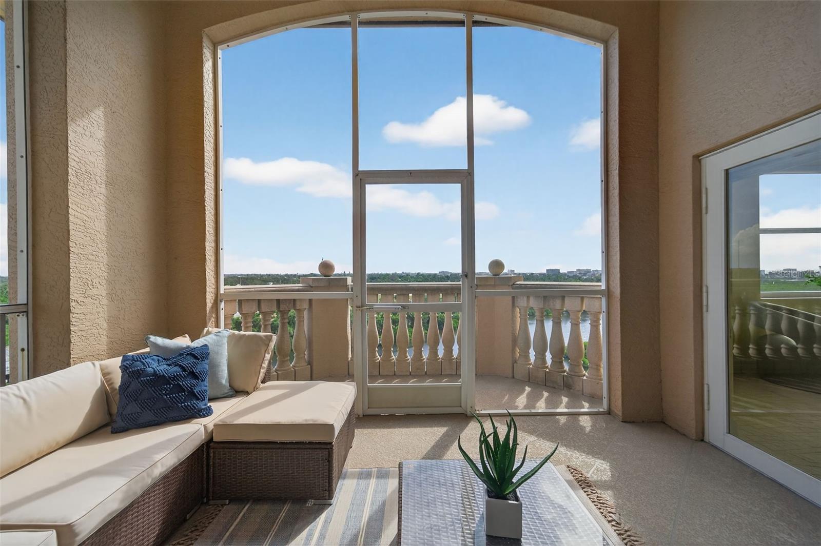 Image 49 of 96 For 5531 Cannes Circle 801