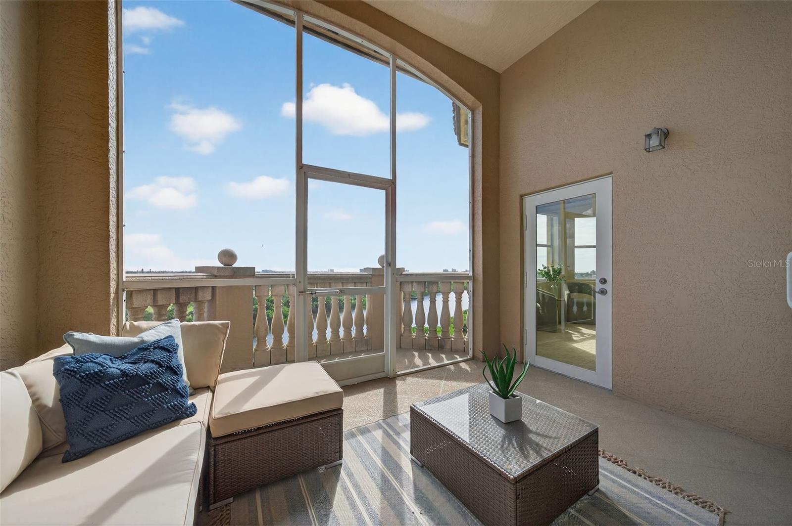 Image 50 of 96 For 5531 Cannes Circle 801