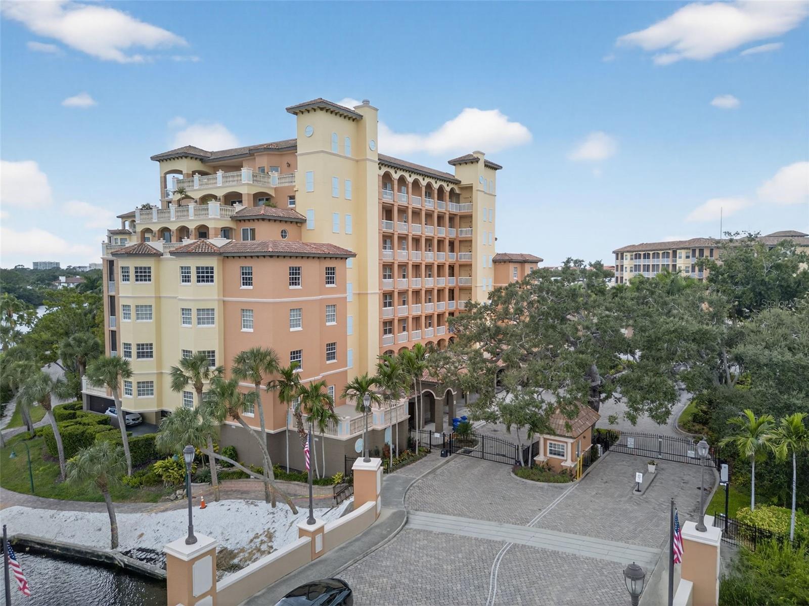 Image 6 of 96 For 5531 Cannes Circle 801