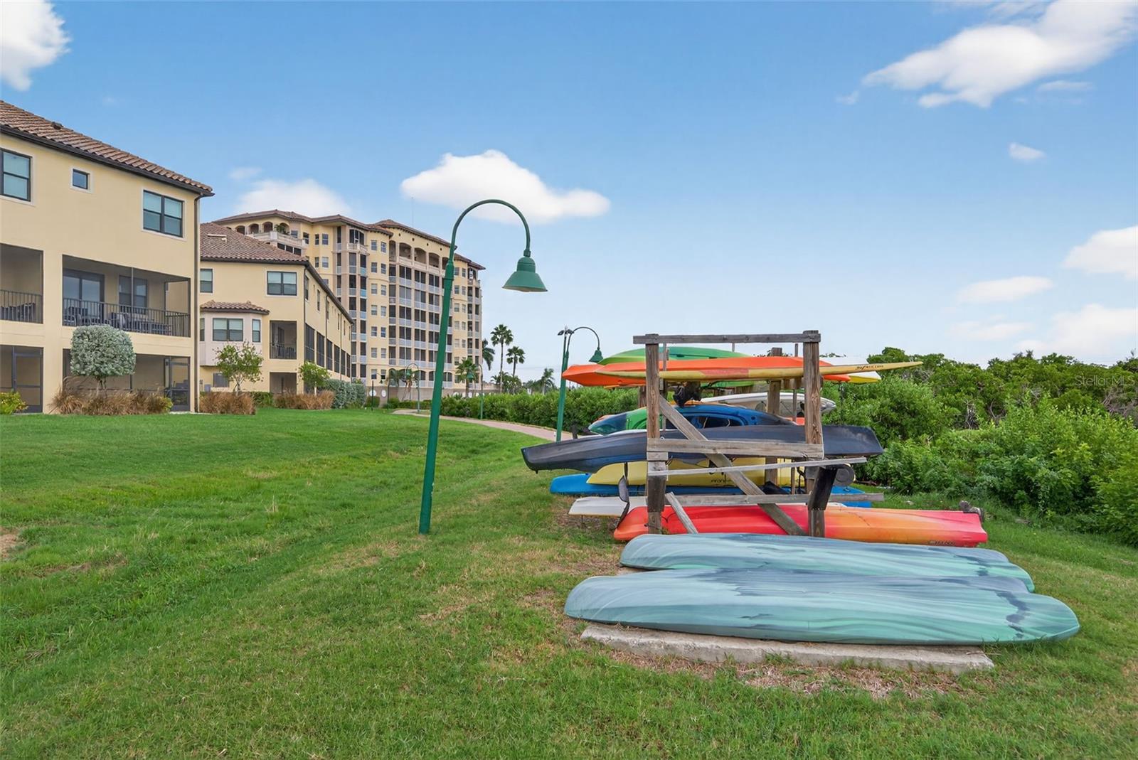 Image 84 of 96 For 5531 Cannes Circle 801