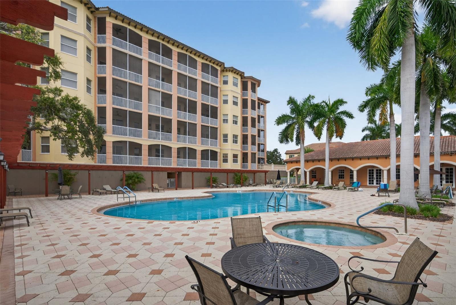 Image 86 of 96 For 5531 Cannes Circle 801