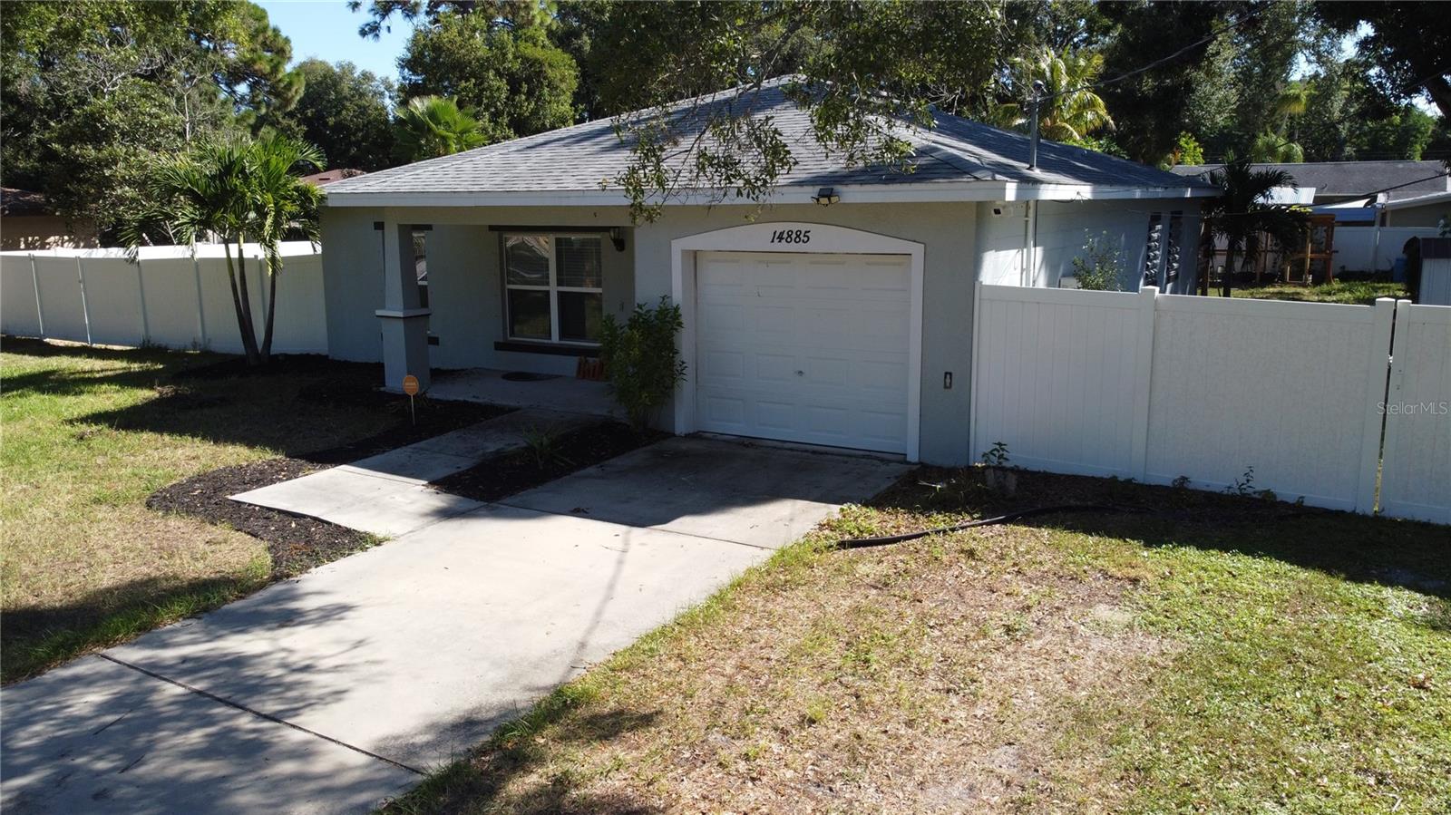 Image 2 of 18 For 14885 63rd Way N