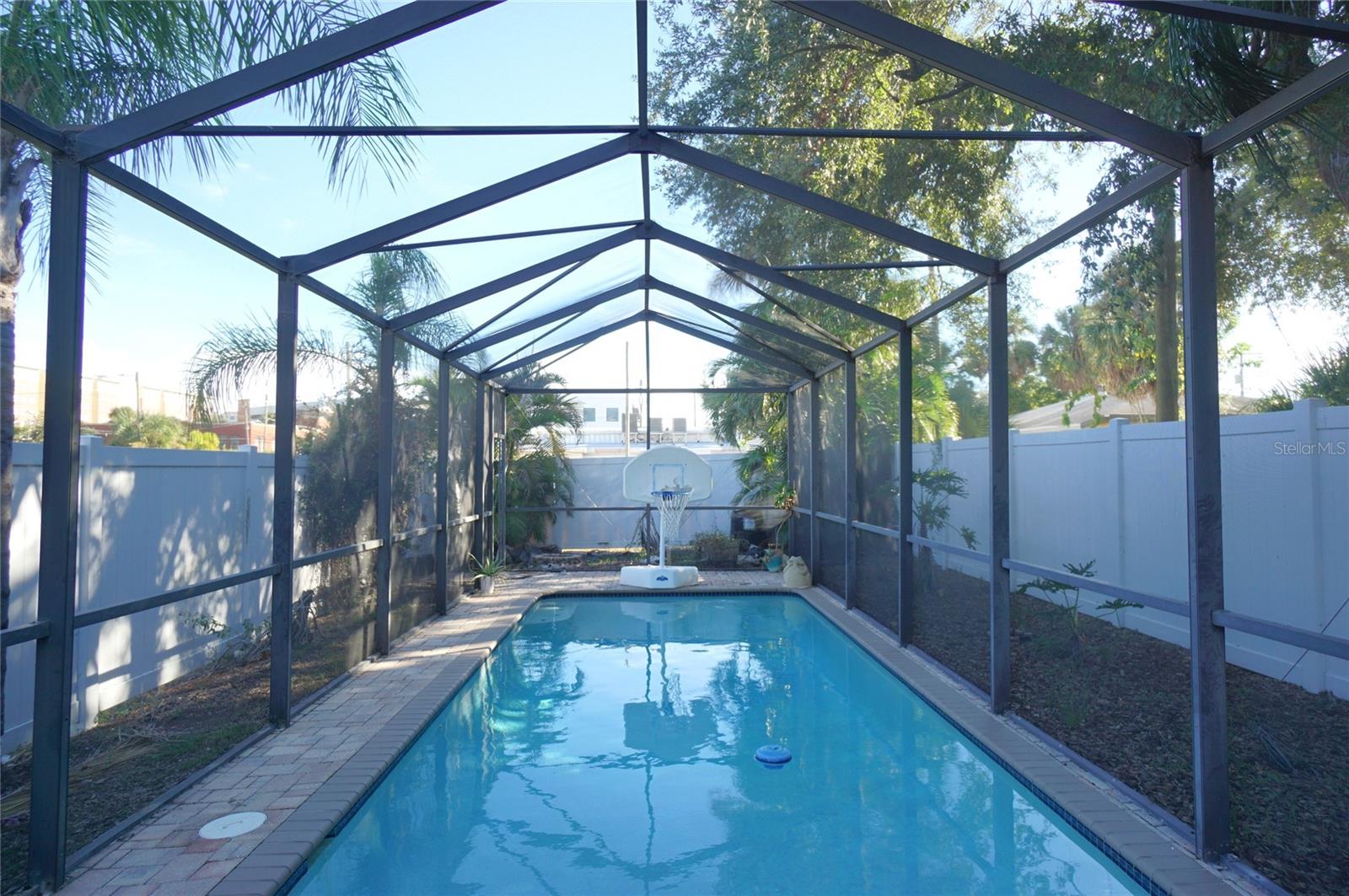 Image 28 of 30 For 1002 Lemon Street