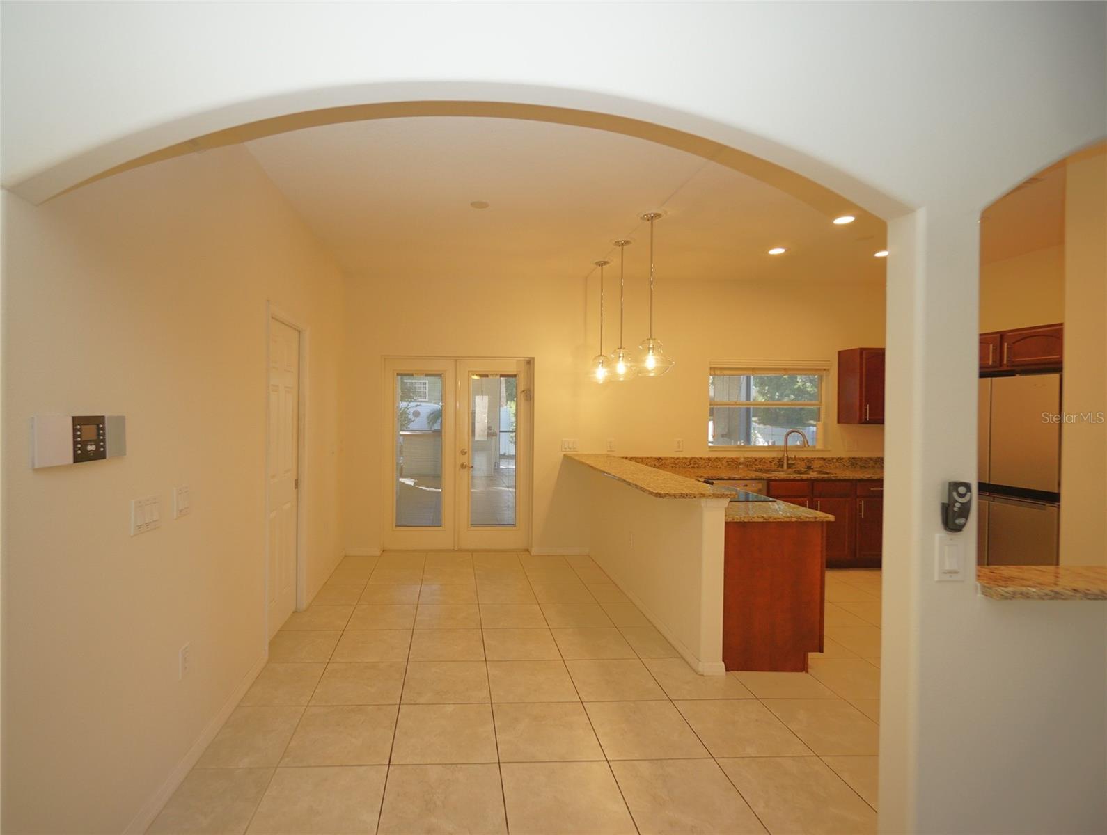 Image 4 of 26 For 1002 Lemon Street