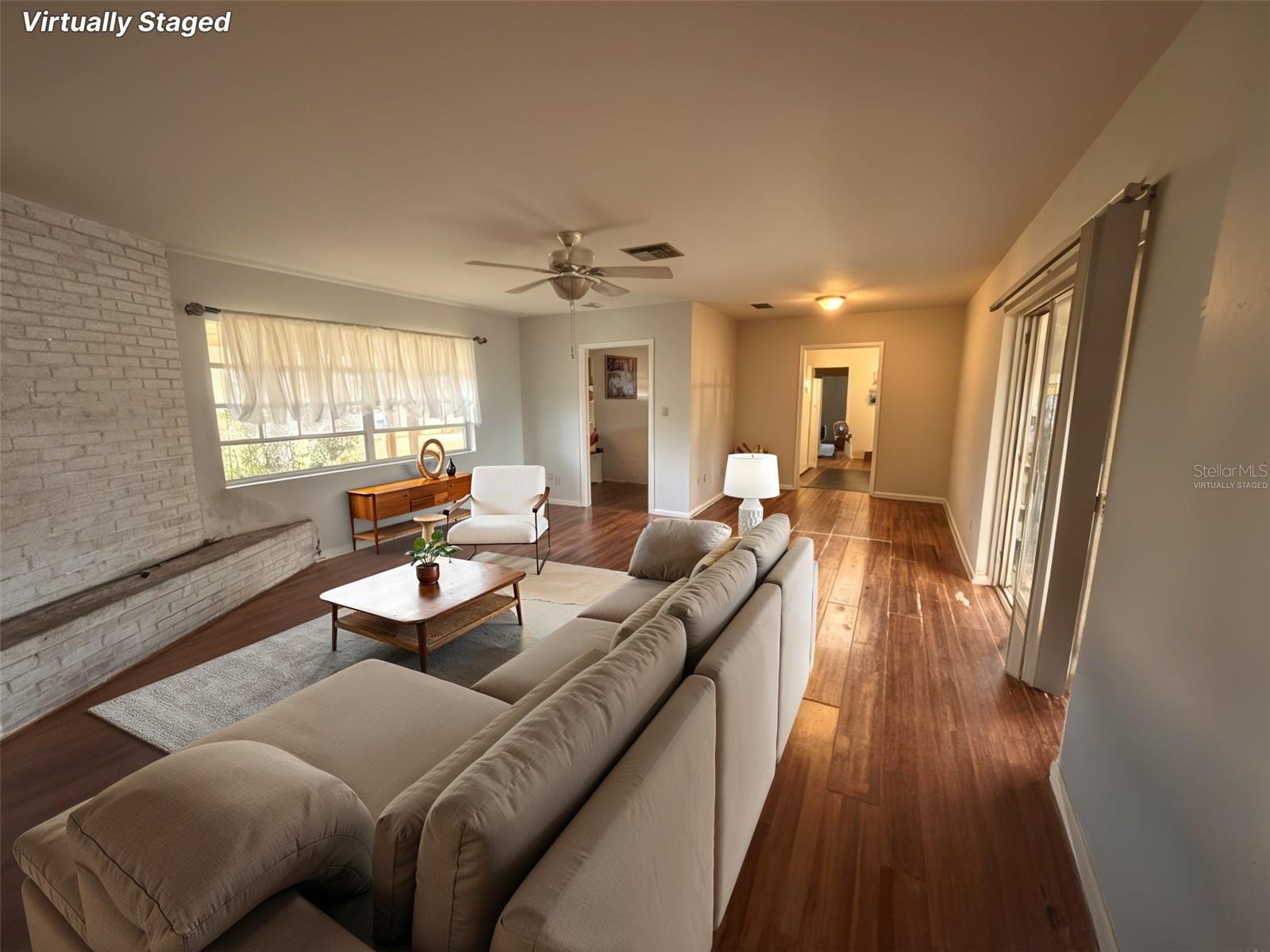 Listing photo id 0 for 705 Westwood Drive