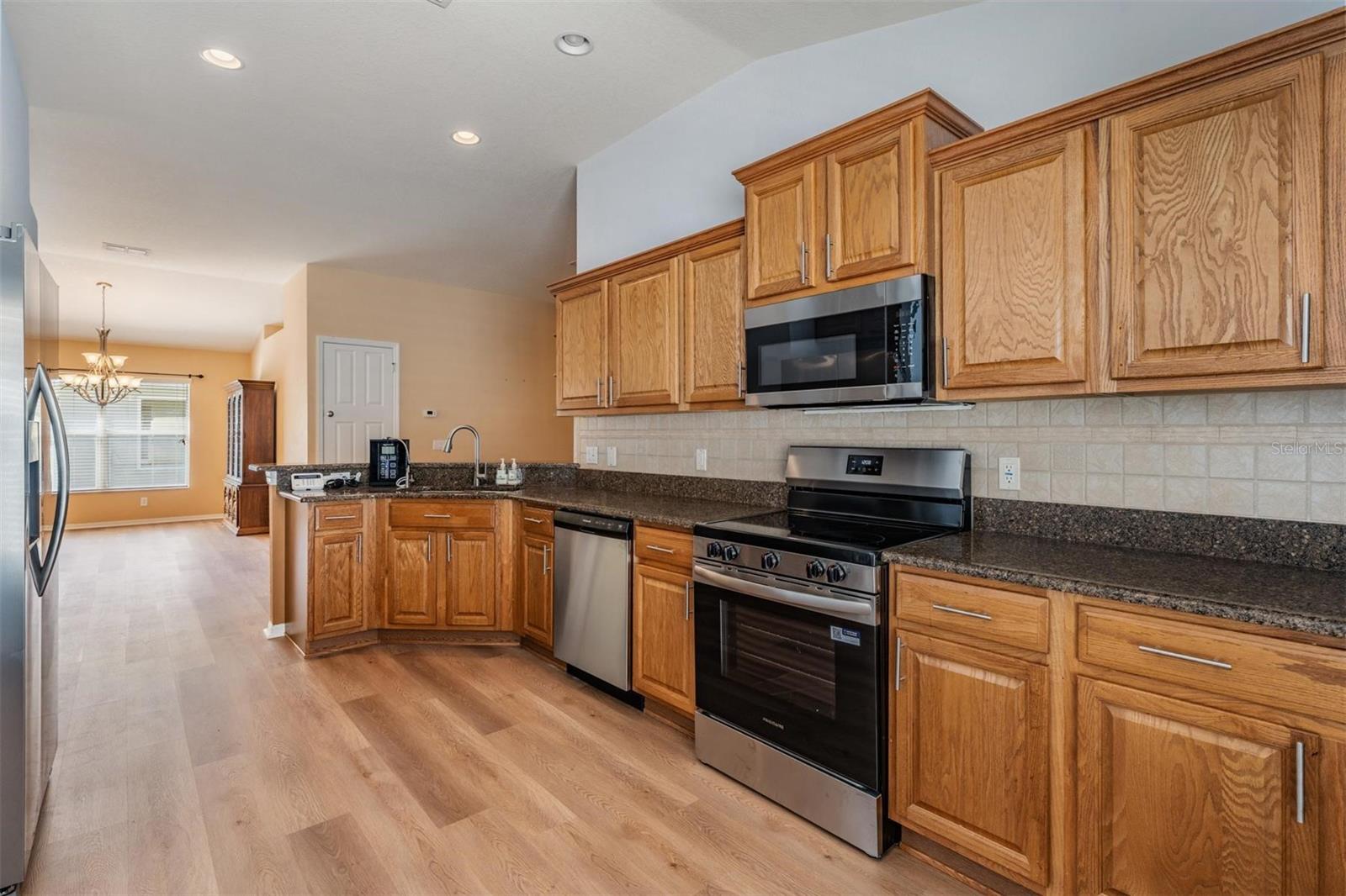 Image 17 of 50 For 9551 Jaybird Lane