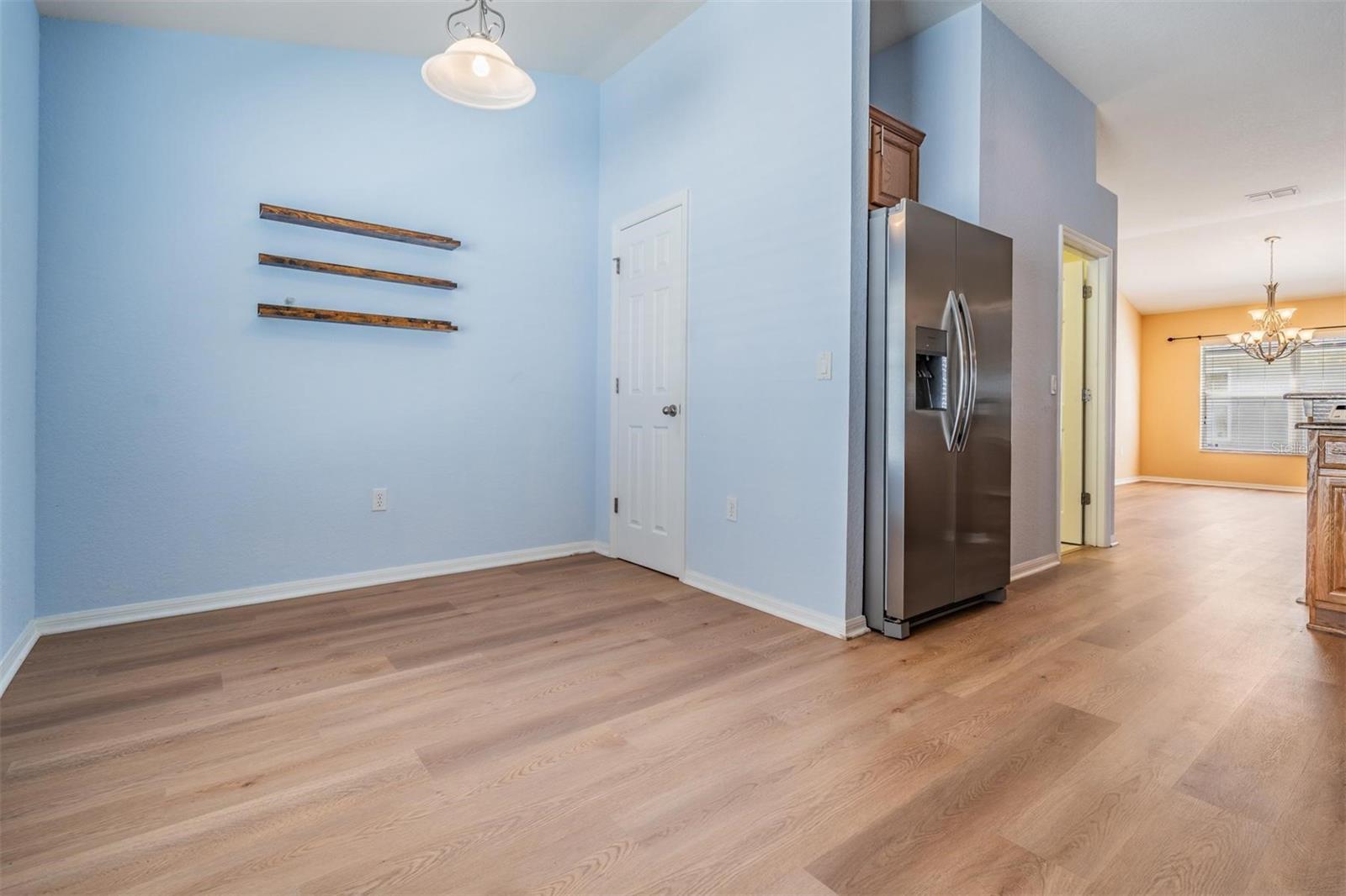 Image 18 of 50 For 9551 Jaybird Lane