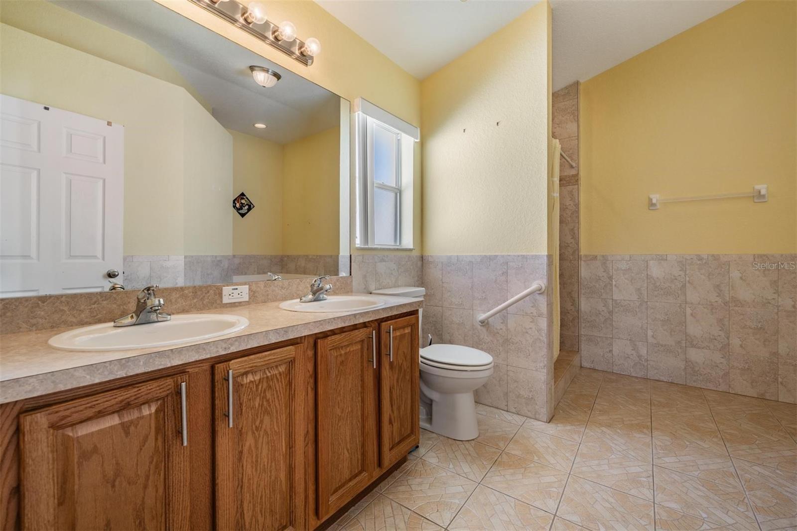 Image 23 of 50 For 9551 Jaybird Lane