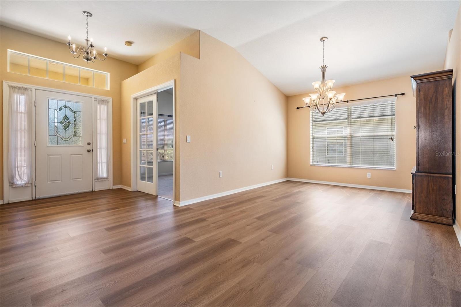 Image 6 of 50 For 9551 Jaybird Lane