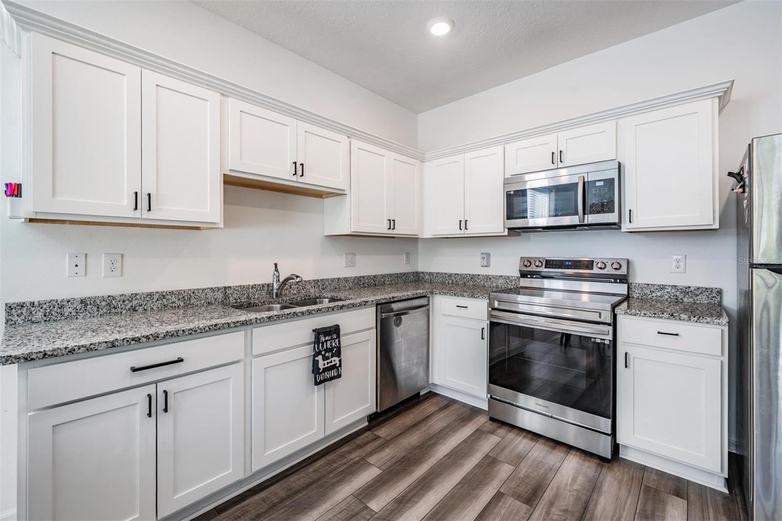 Image 14 of 38 For 6266 Bucket Court