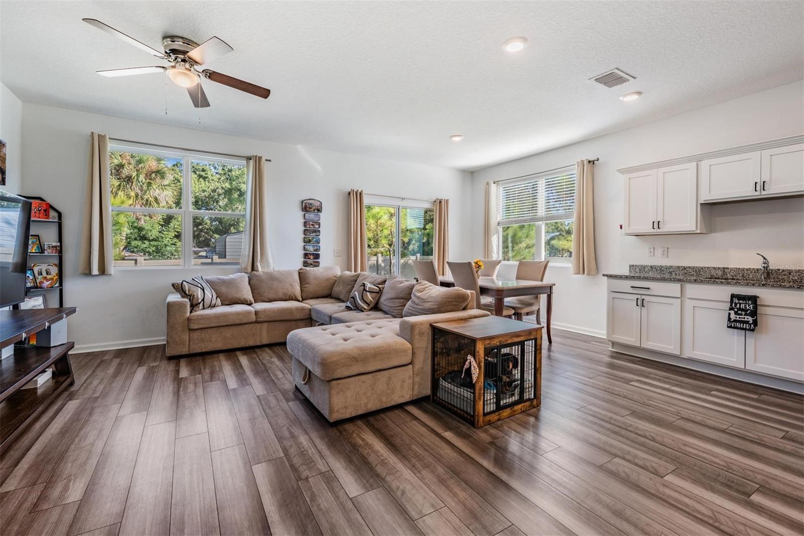 Image 7 of 38 For 6266 Bucket Court