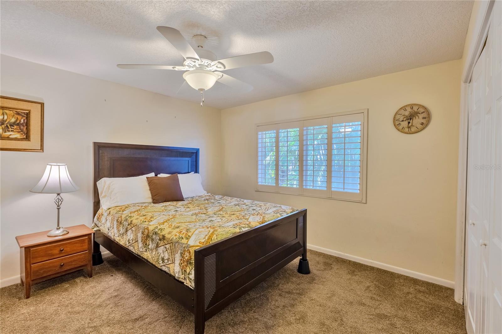 Listing photo id 29 for 411 Belle Isle Avenue