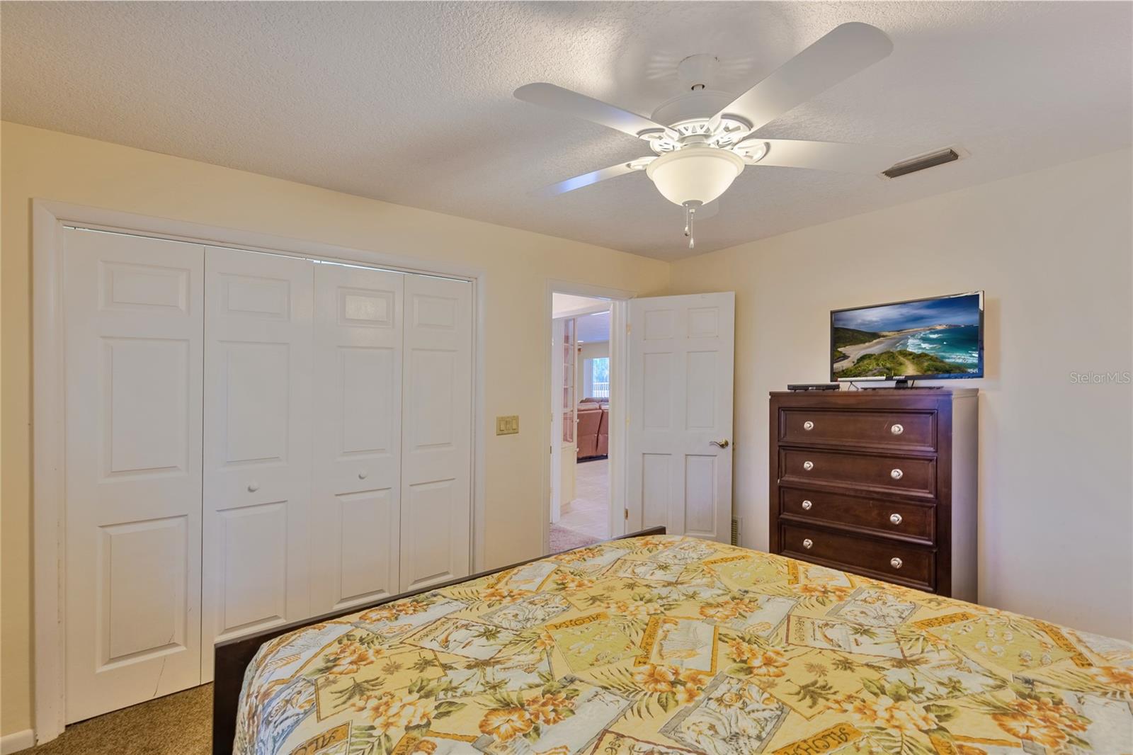 Listing photo id 31 for 411 Belle Isle Avenue