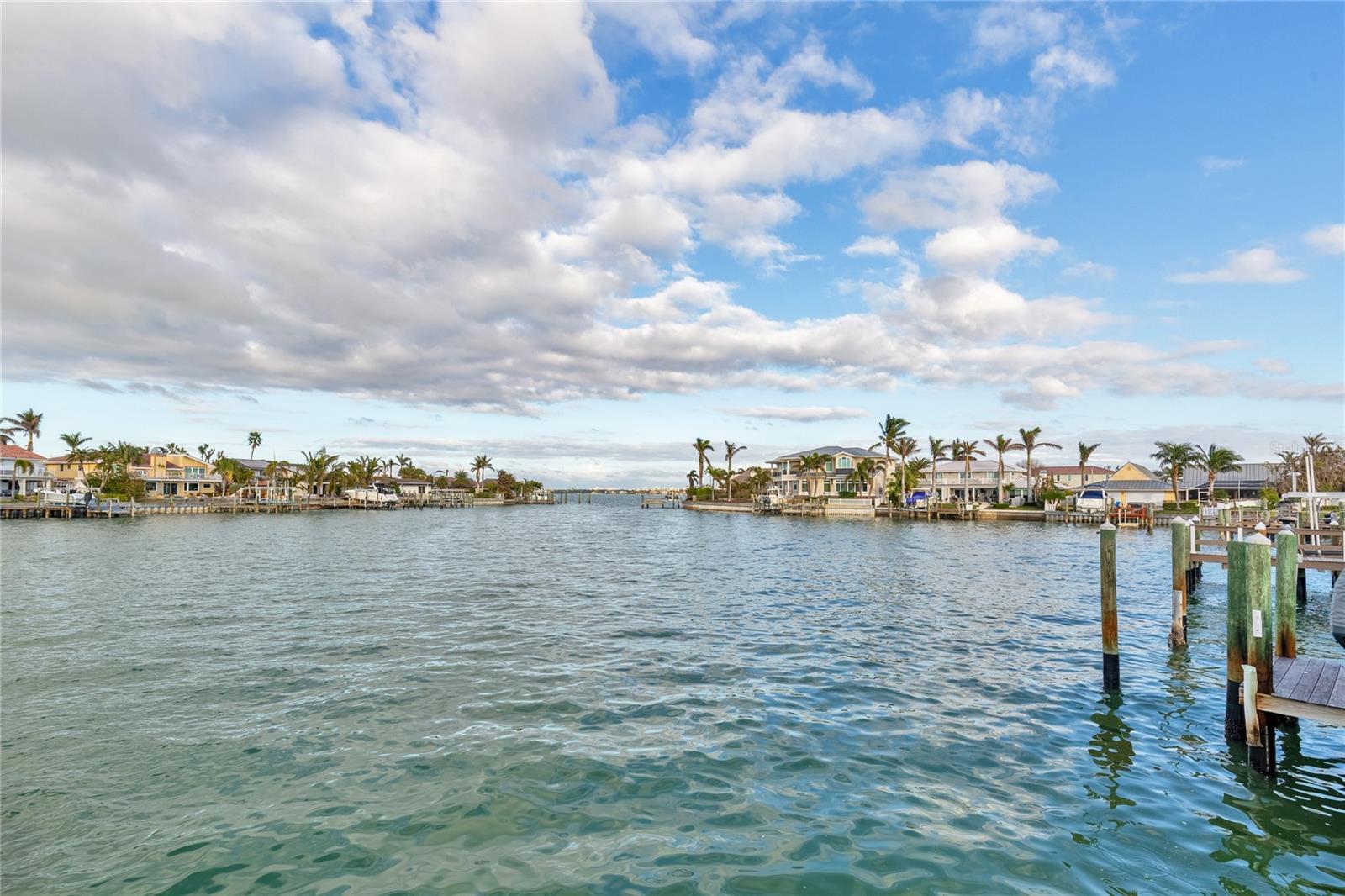 Listing photo id 49 for 411 Belle Isle Avenue
