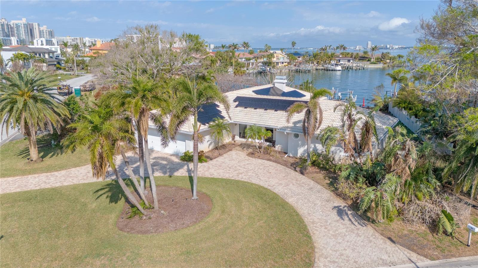 Listing photo id 51 for 411 Belle Isle Avenue