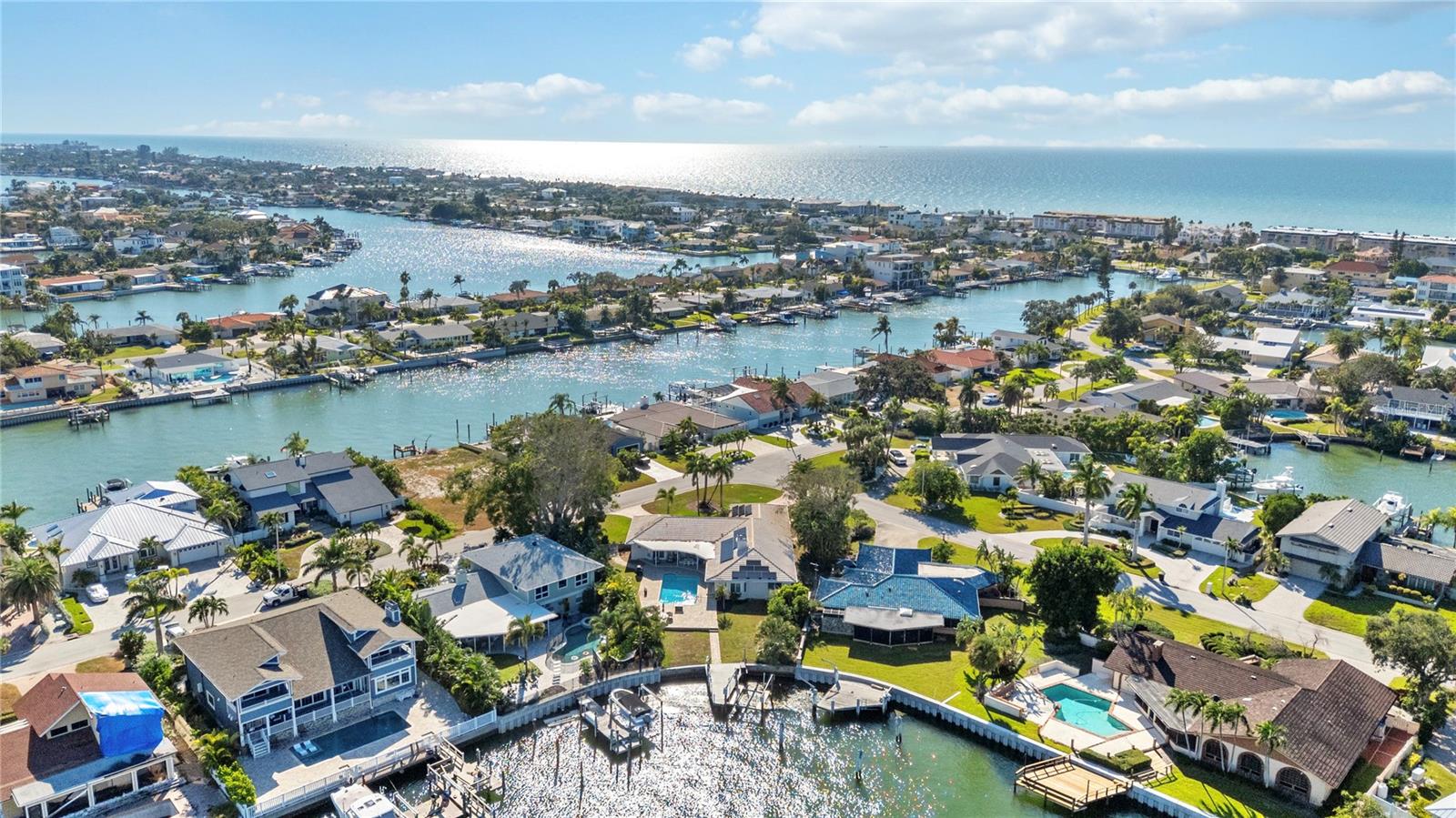 Image 62 of 65 For 411 Belle Isle Avenue