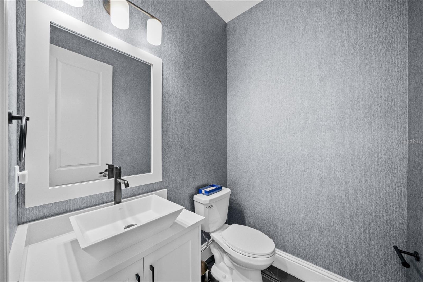 Image 17 of 39 For 3301 Lawn Avenue