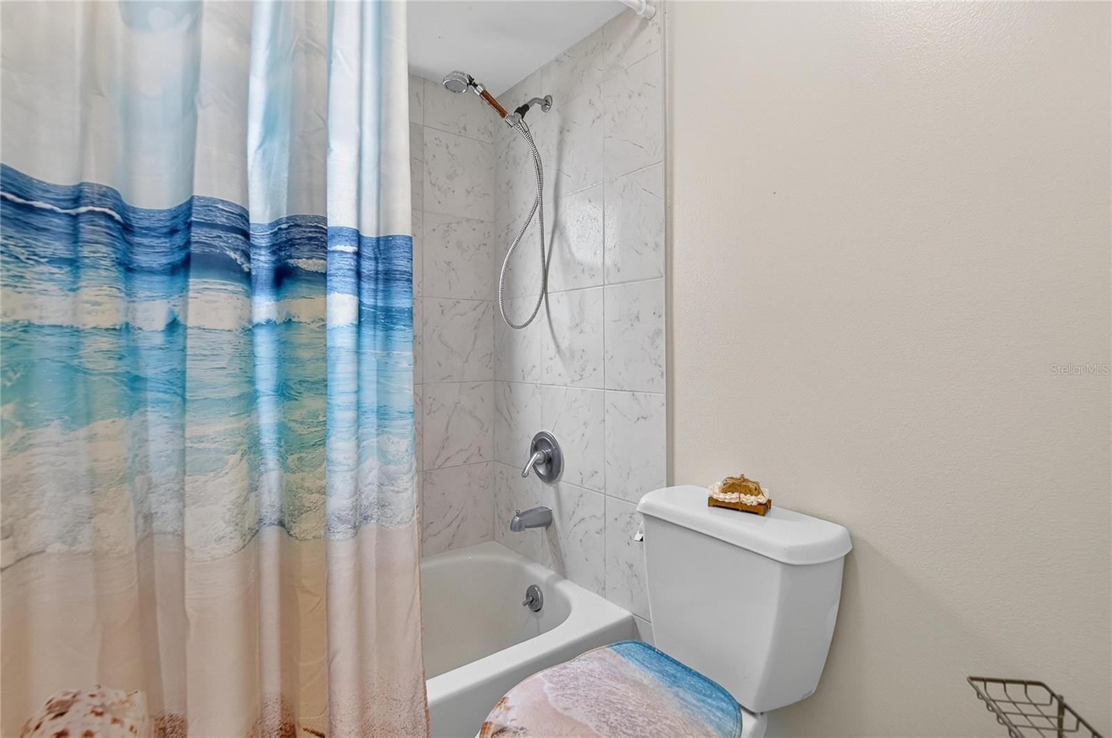 Image 32 of 73 For 11005 Kenbrook Drive