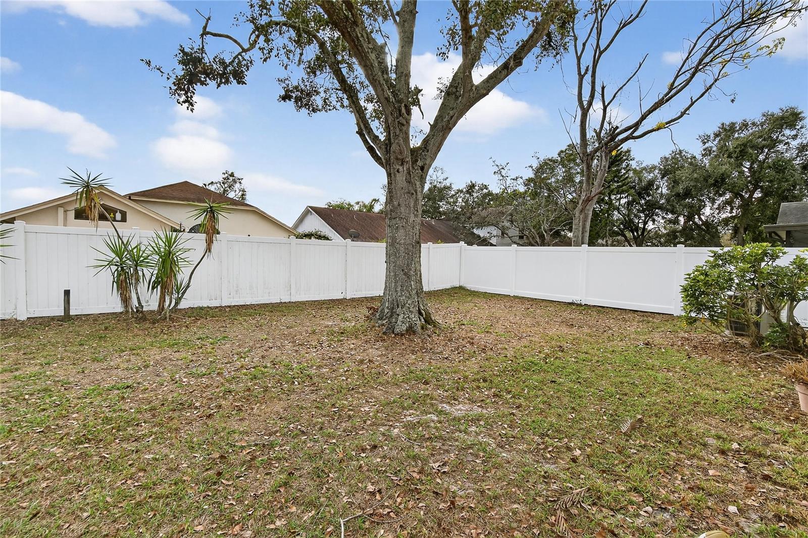 Image 39 of 73 For 11005 Kenbrook Drive