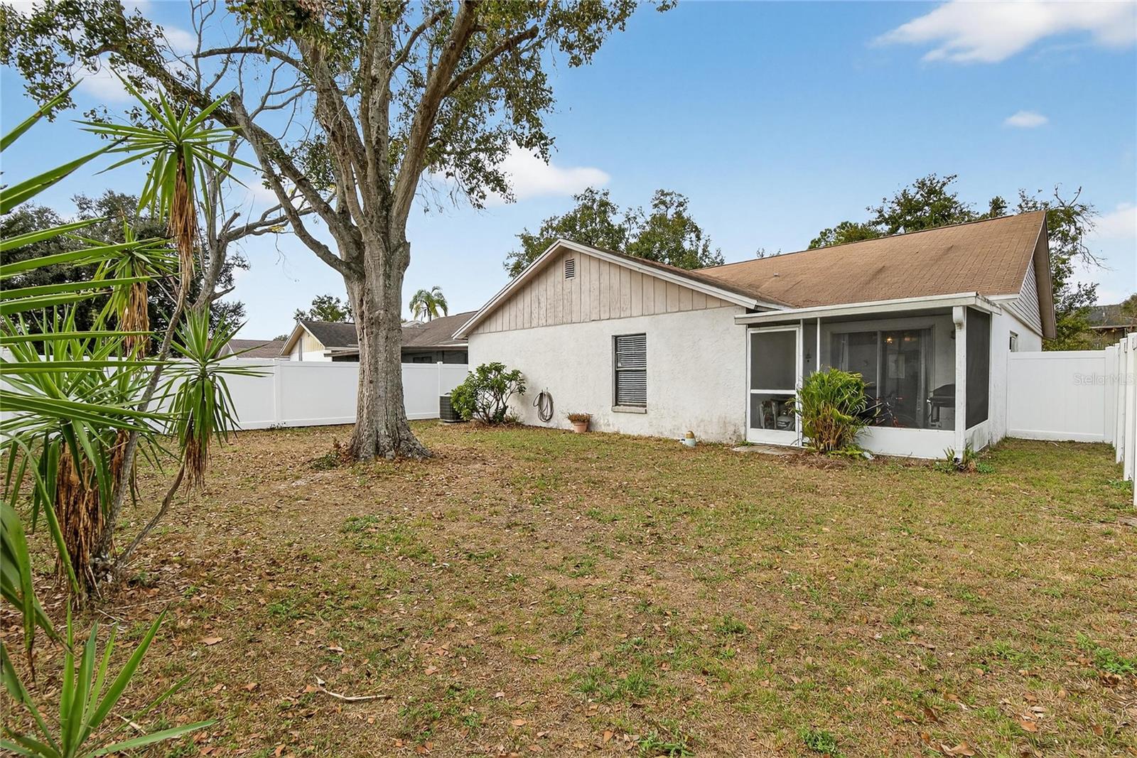 Image 41 of 73 For 11005 Kenbrook Drive