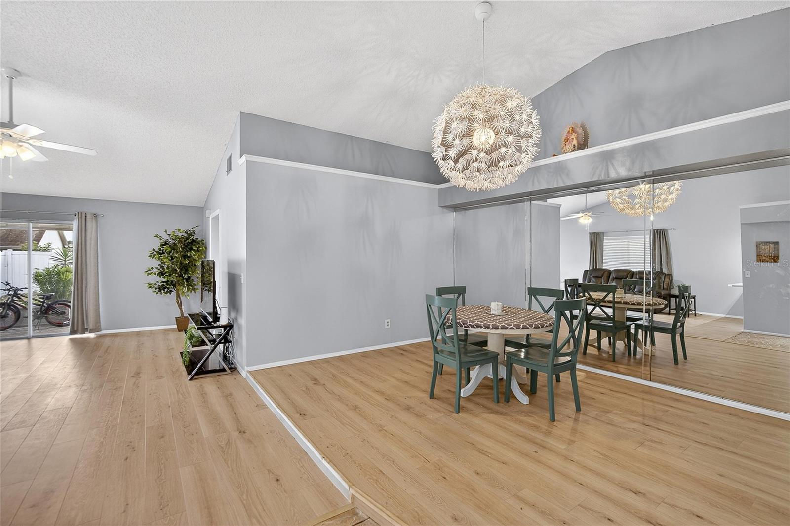 Image 6 of 73 For 11005 Kenbrook Drive