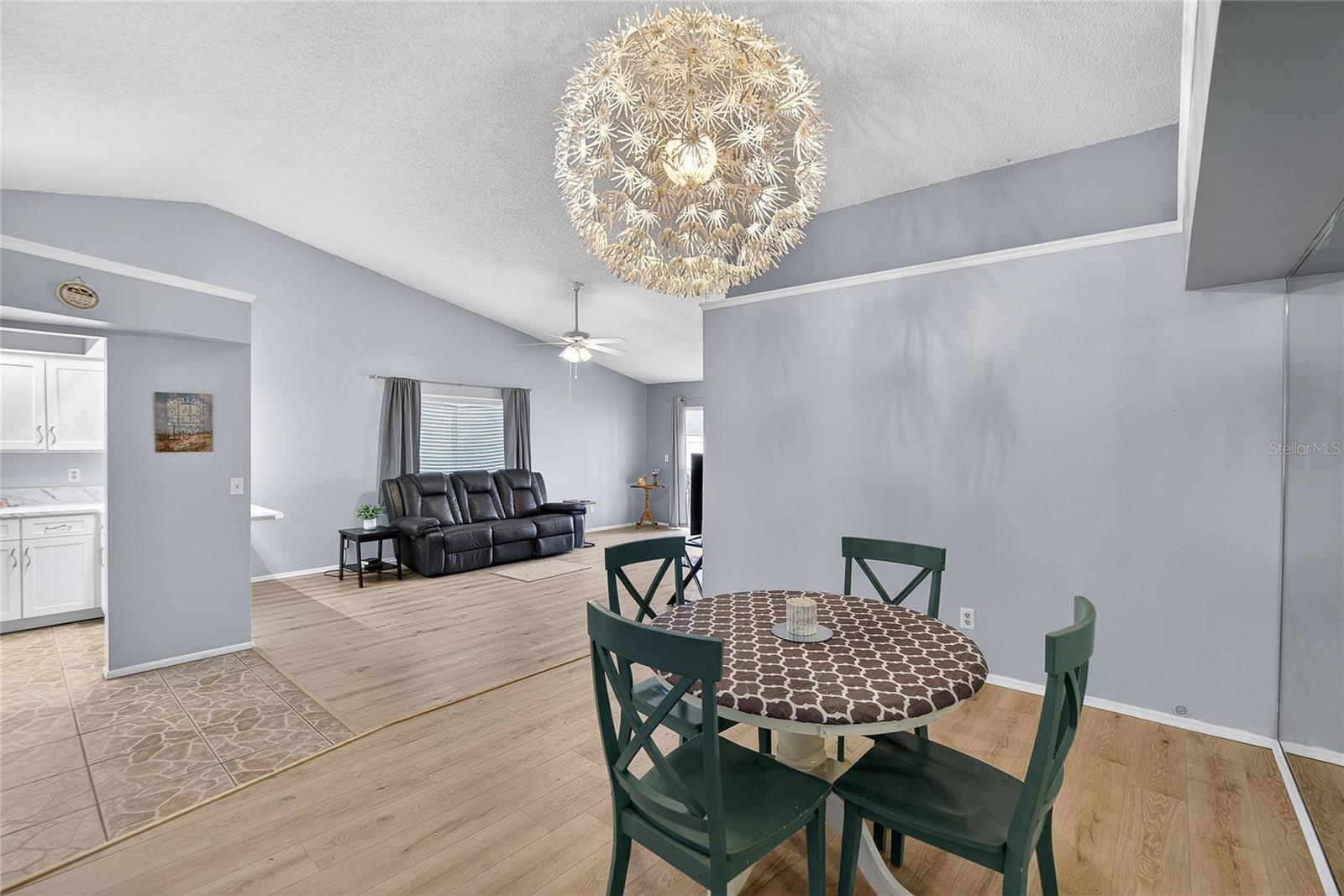 Image 8 of 73 For 11005 Kenbrook Drive