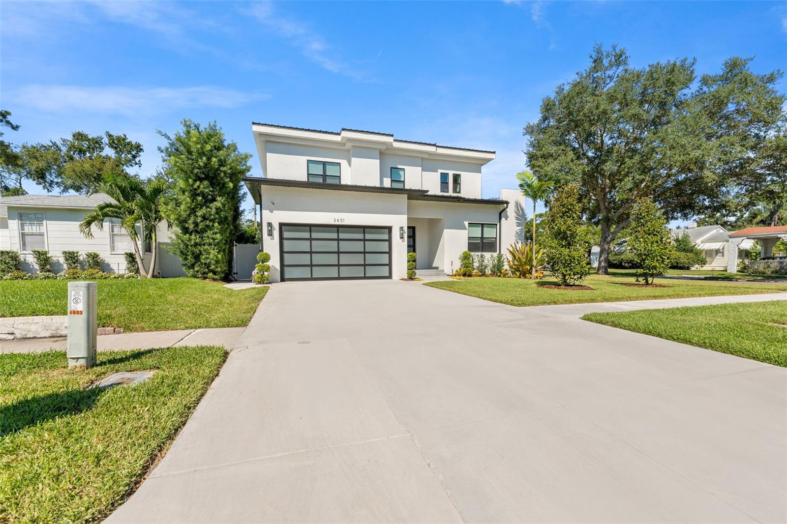 Listing photo id 0 for 3601 Platt Street