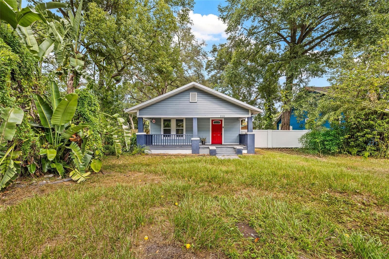 Image 2 of 38 For 210 Cluster Avenue