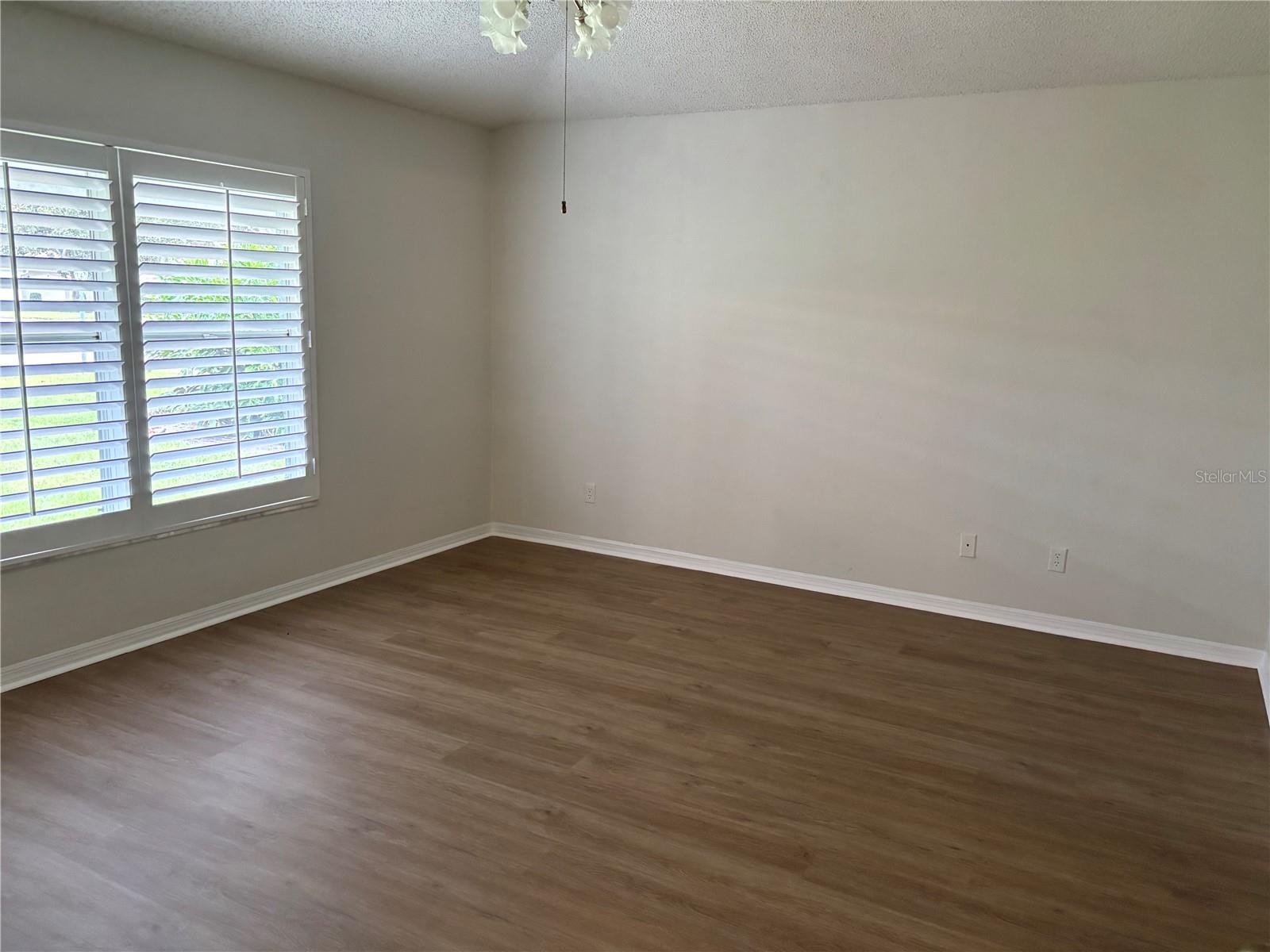 Image 11 of 17 For 1001 Otter Mill Way 1001