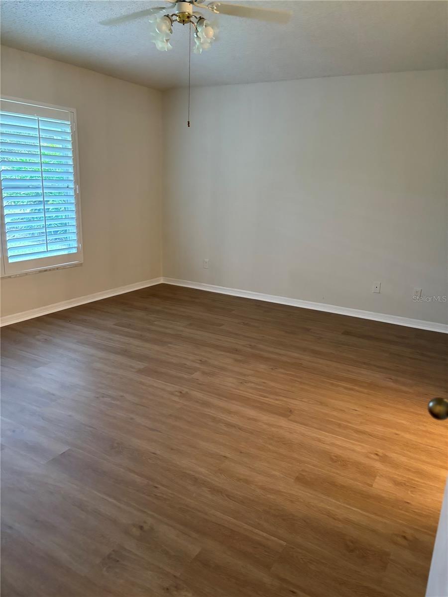 Image 16 of 17 For 1001 Otter Mill Way 1001