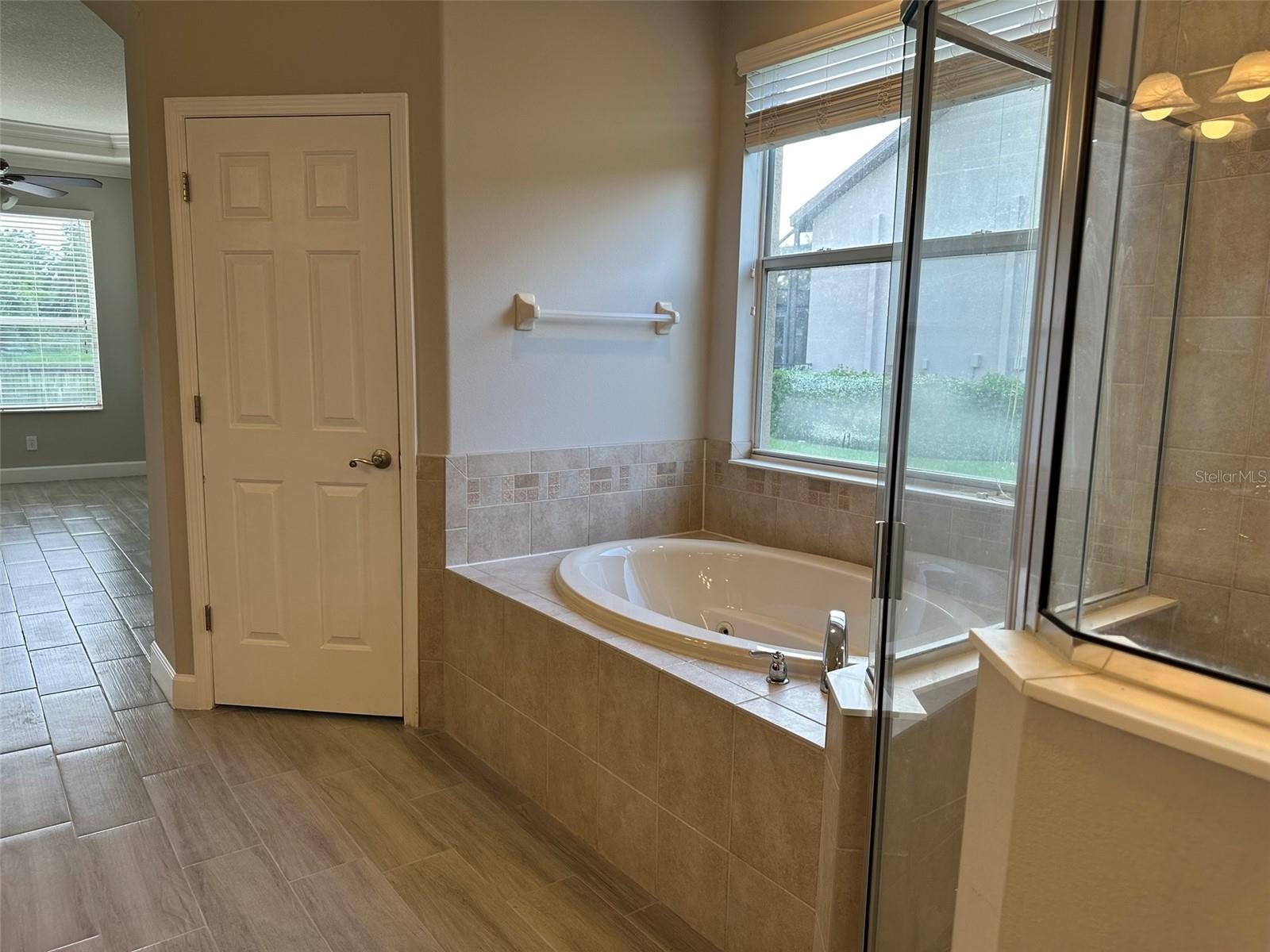 Image 10 of 27 For 1008 Arista Boulevard