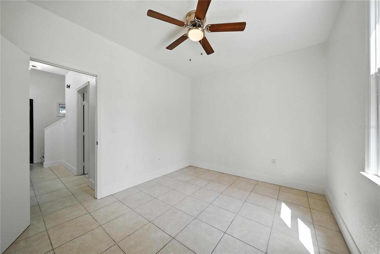 Image 17 of 40 For 501 Sparkman Avenue