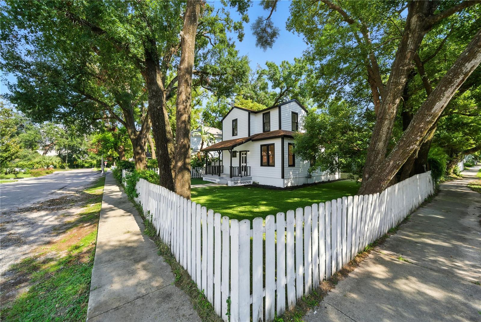 Image 5 of 40 For 501 Sparkman Avenue