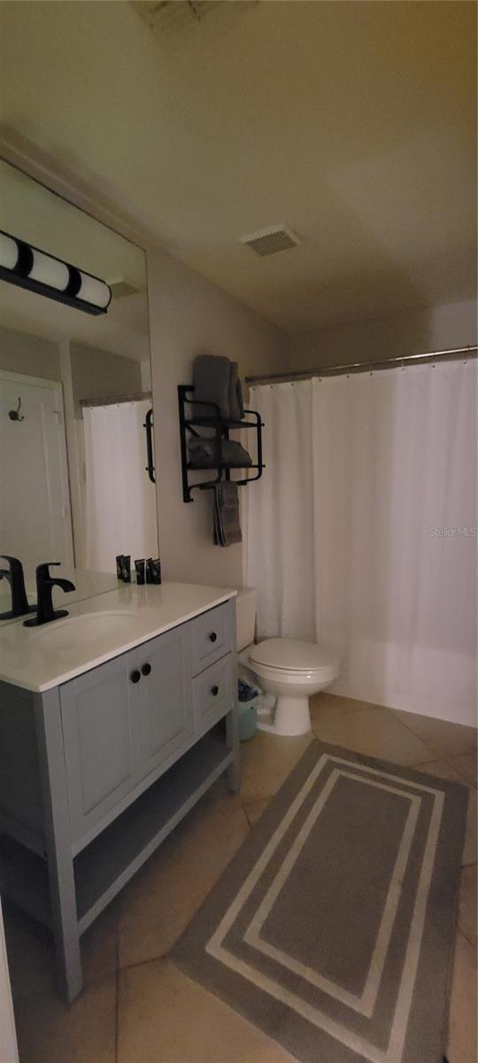 Image 12 of 17 For 17102 Carrington Park Drive 304