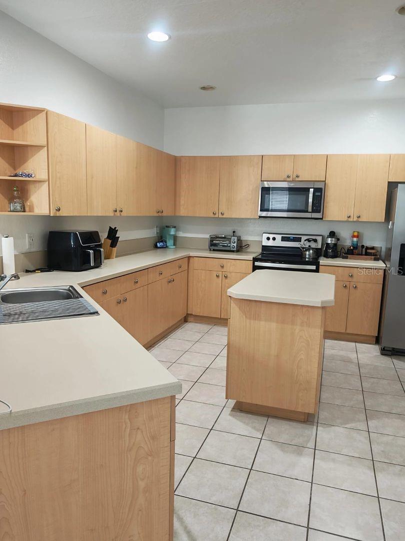 Image 4 of 22 For 11447 Captiva Kay Drive