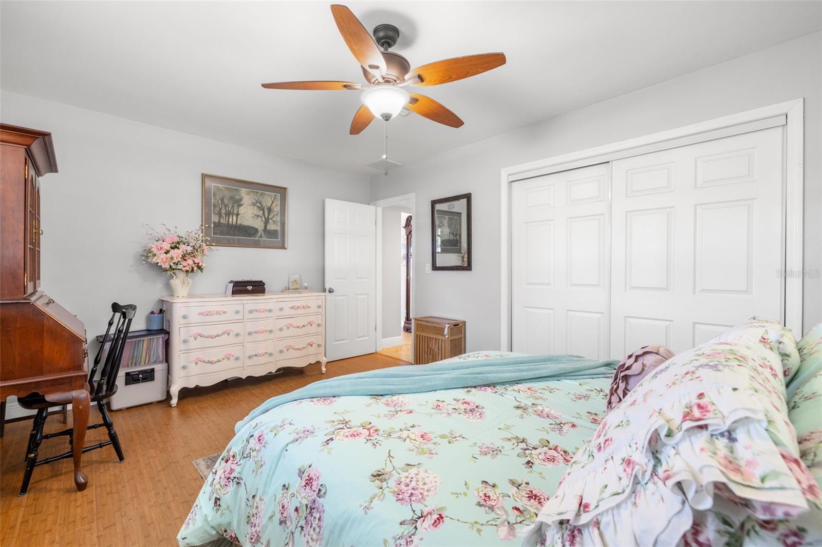 Image 12 of 39 For 1263 Bellevue Boulevard