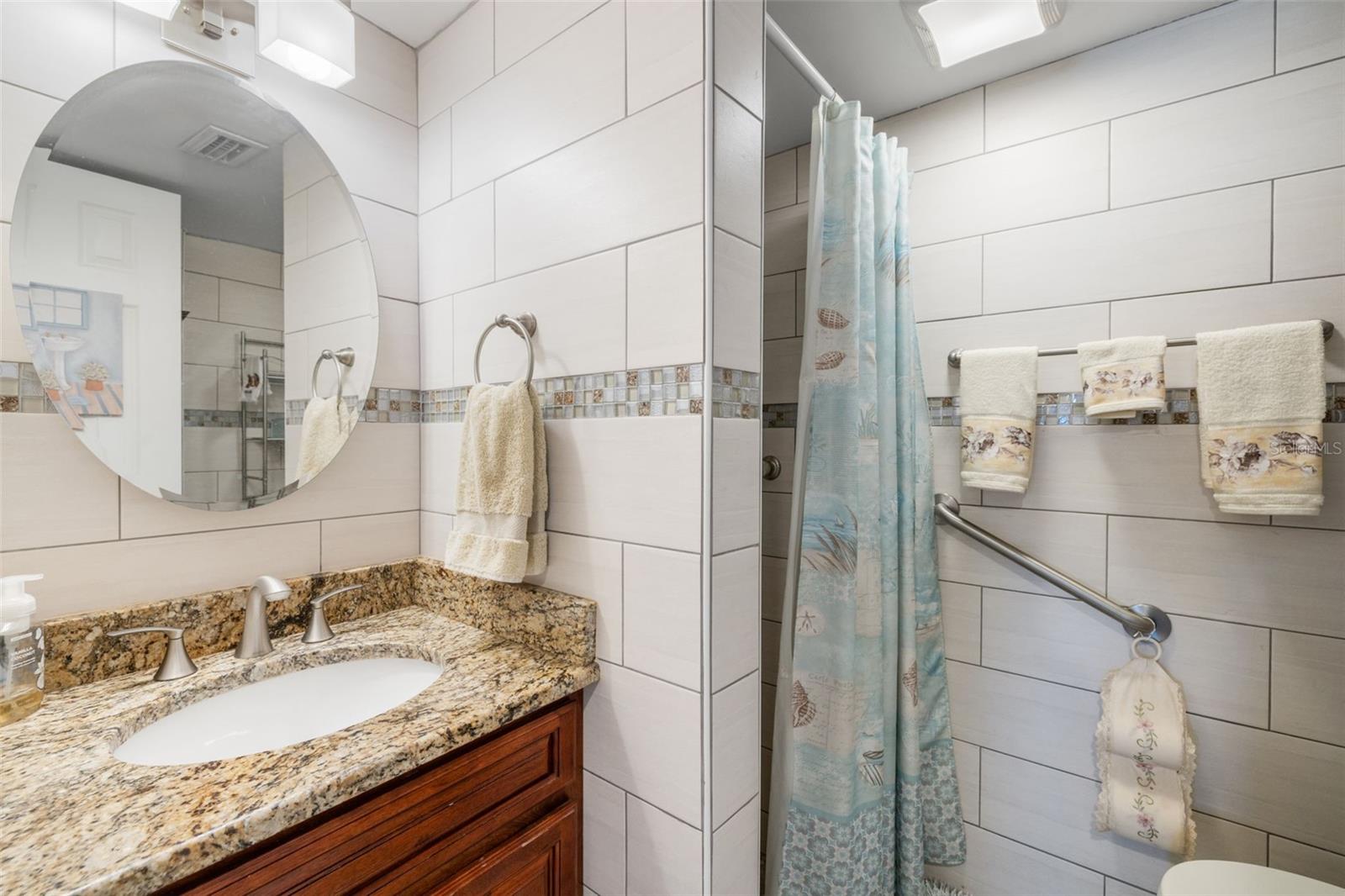 Image 17 of 39 For 1263 Bellevue Boulevard