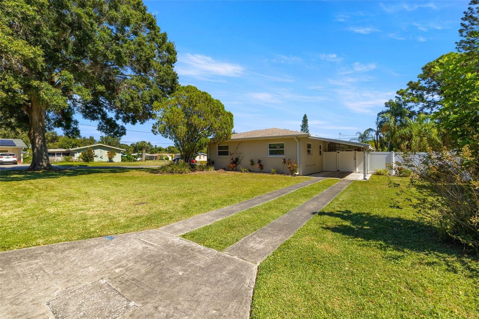 Image 4 of 39 For 1263 Bellevue Boulevard