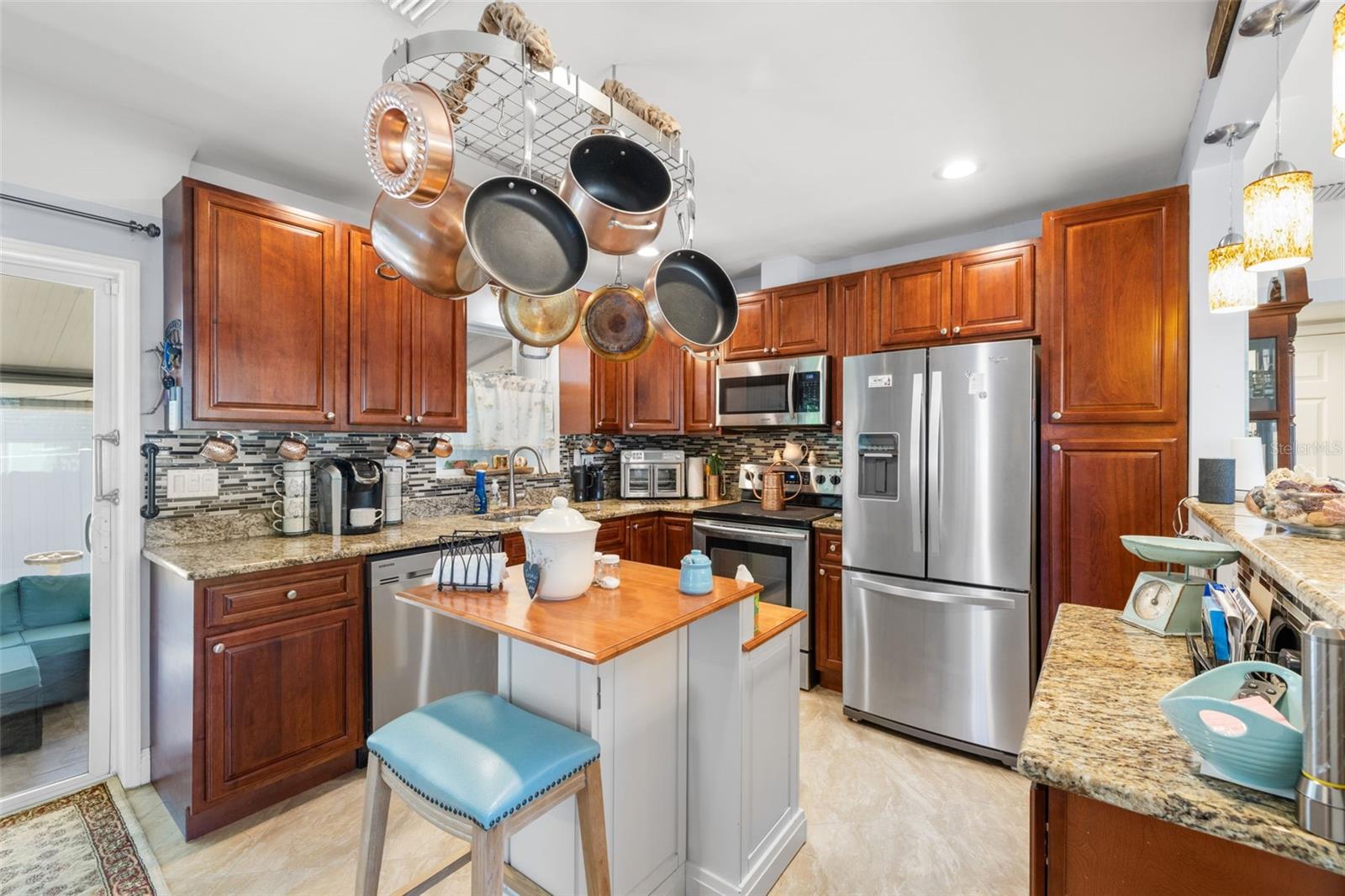 Image 7 of 39 For 1263 Bellevue Boulevard