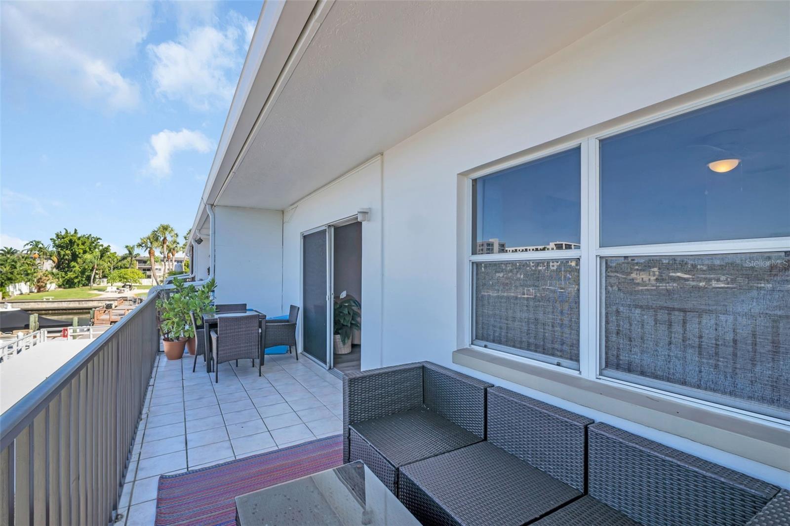 Image 21 of 39 For 3753 46th Avenue S 6