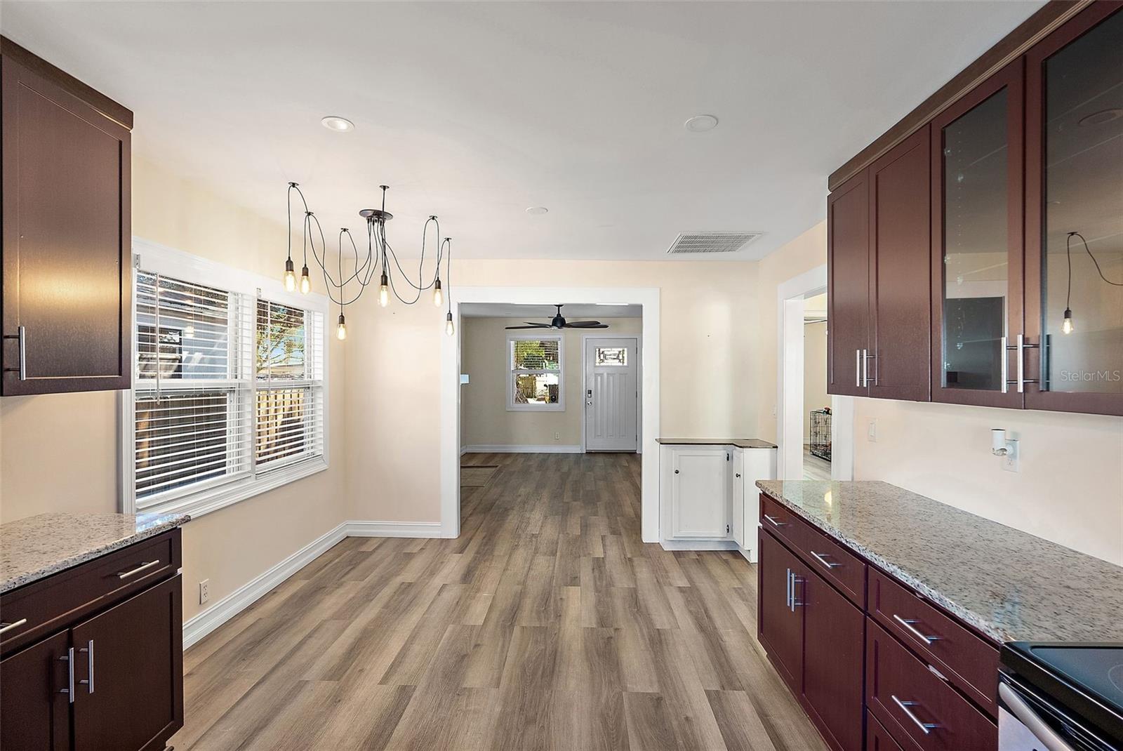 Image 11 of 22 For 3451 33rd Avenue N