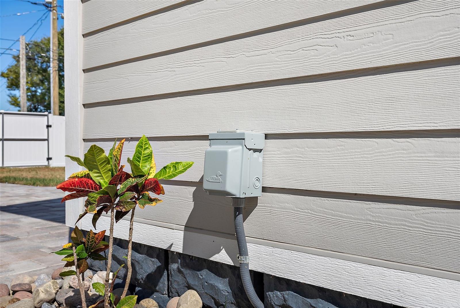 Image 20 of 22 For 3451 33rd Avenue N