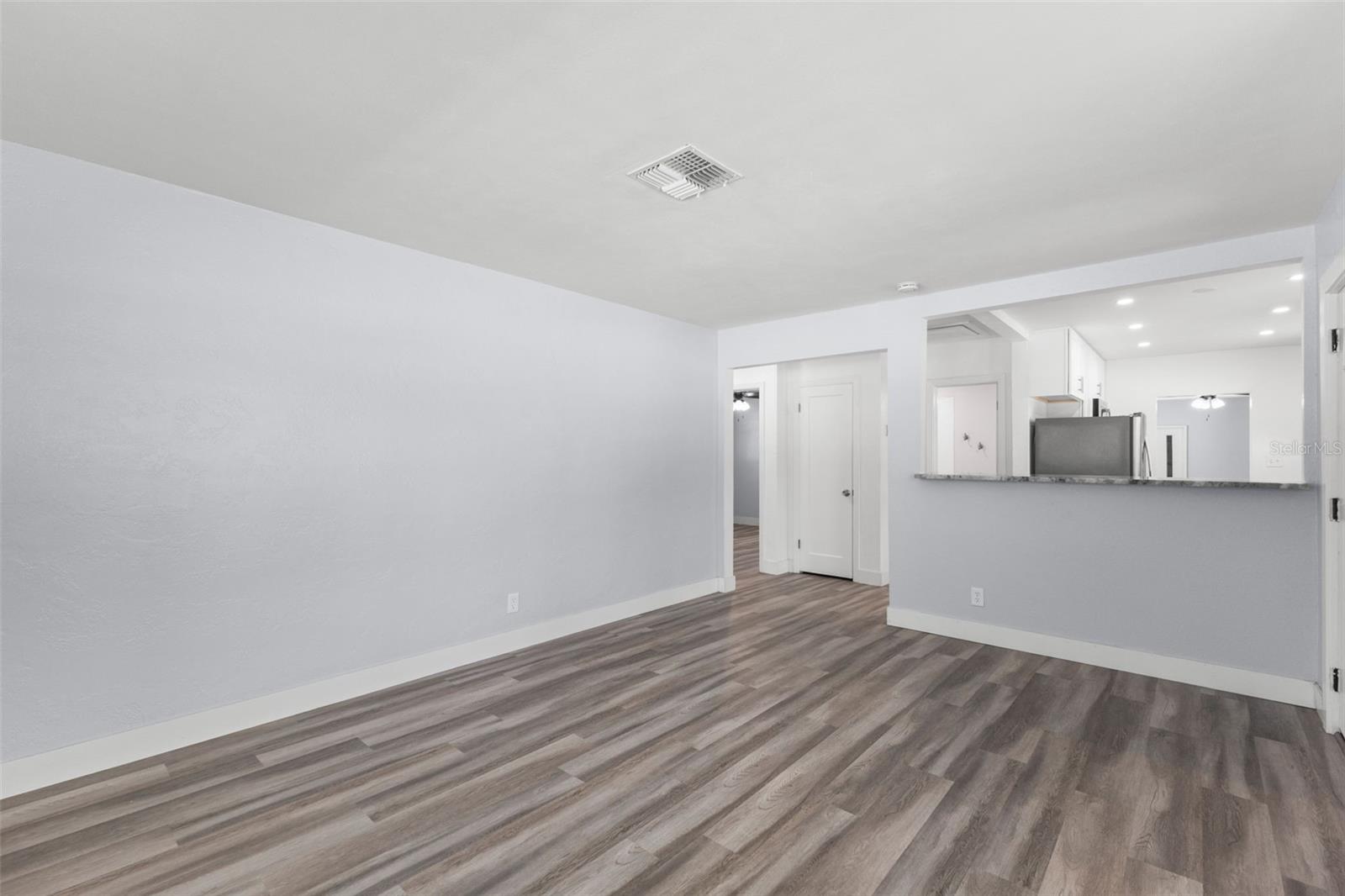 Image 3 of 26 For 3731 7th Street N