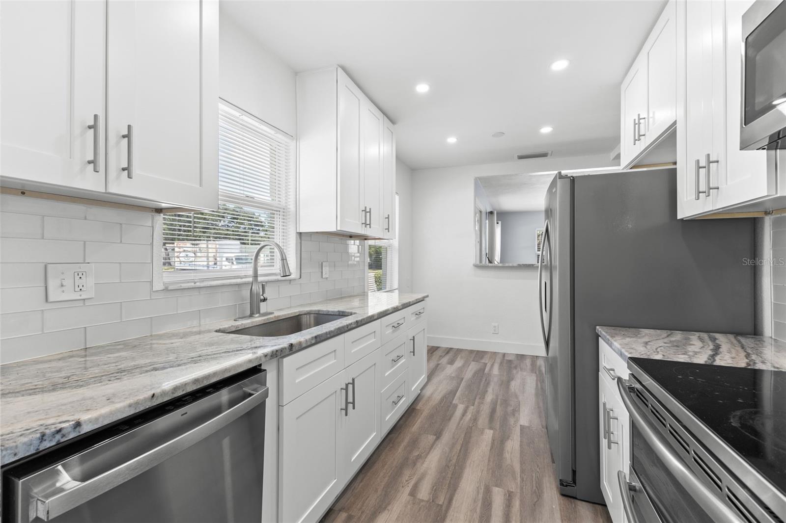 Image 9 of 26 For 3731 7th Street N