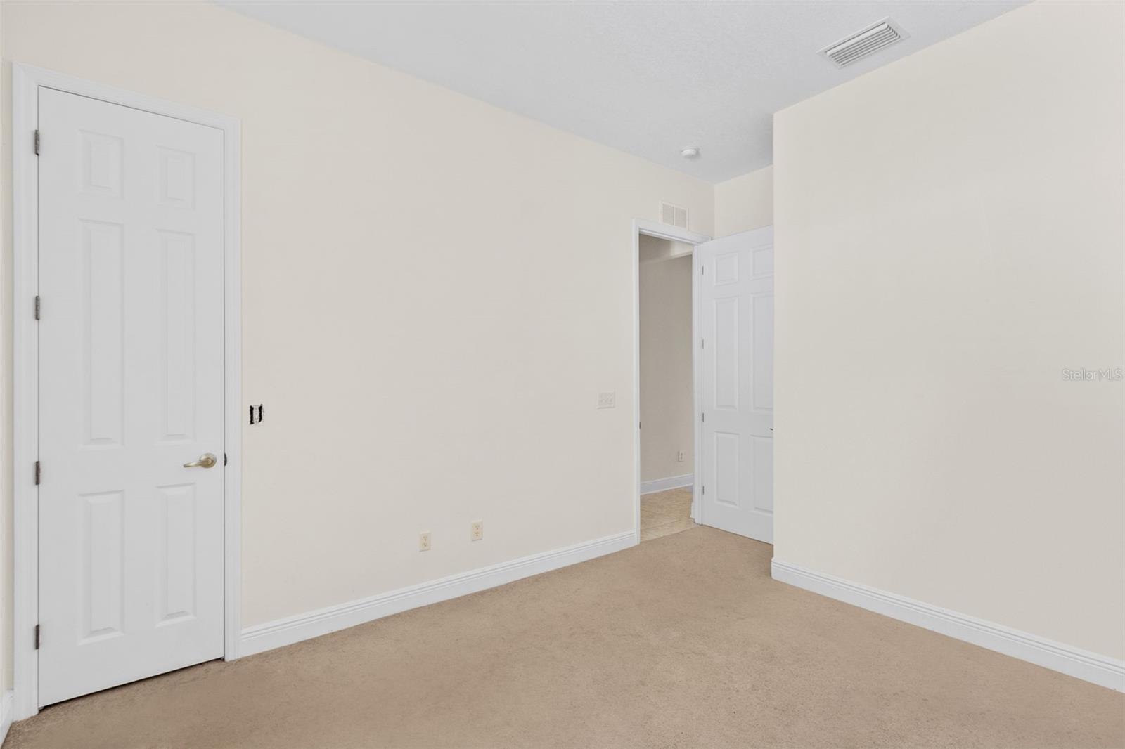 Image 19 of 31 For 4116 Woodacre Lane