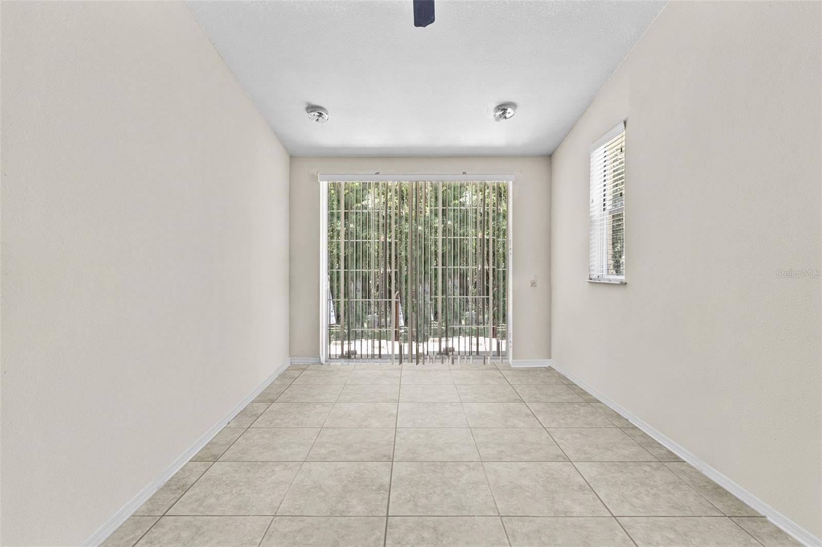 Image 24 of 31 For 4116 Woodacre Lane