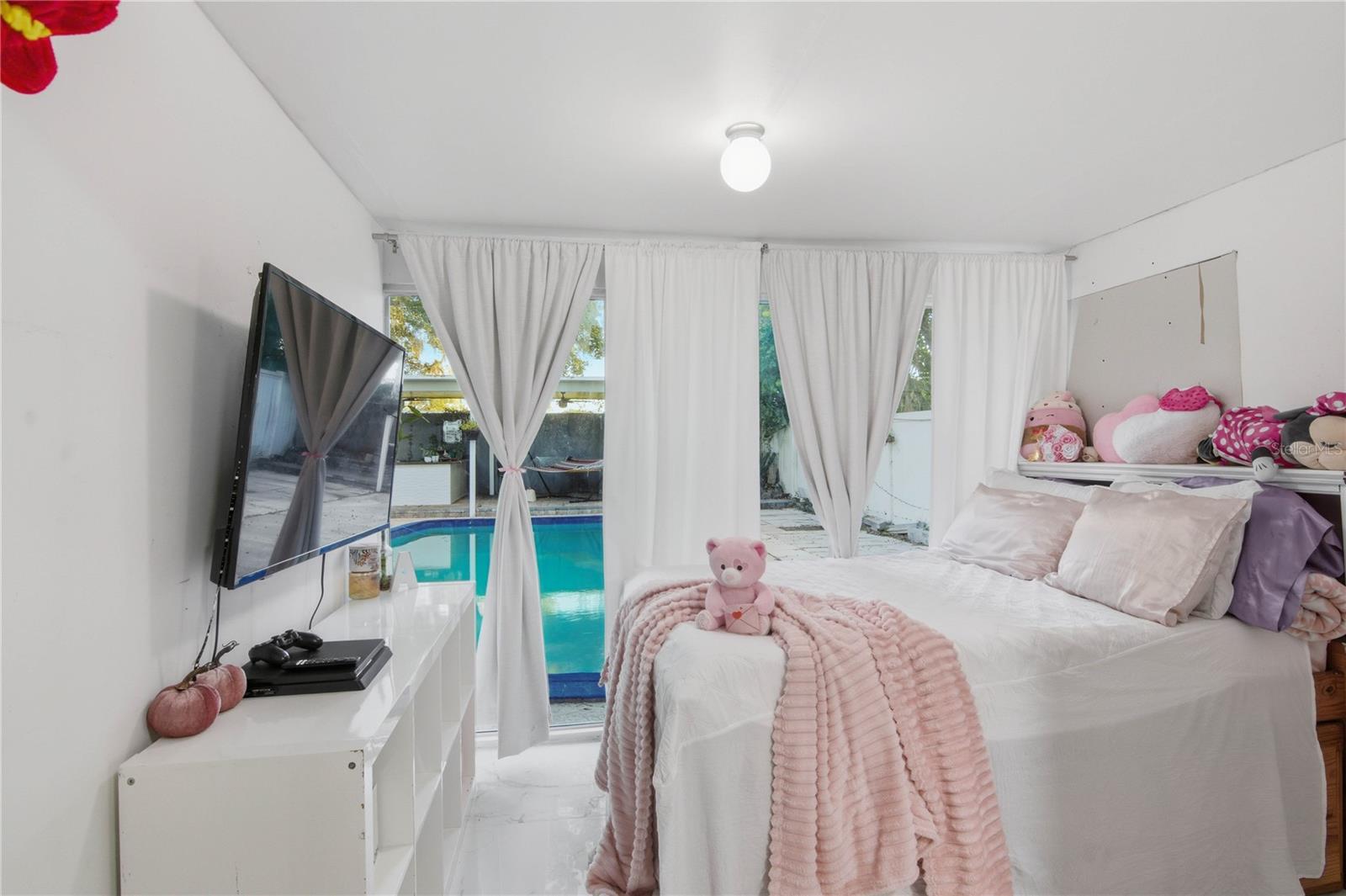 Image 10 of 42 For 218 Nanette Drive