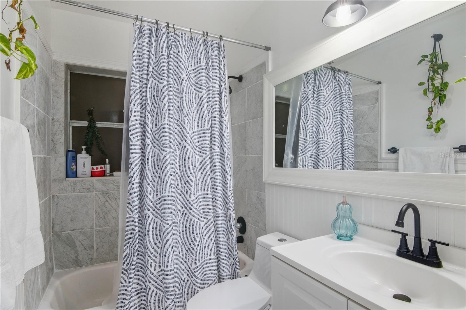 Image 16 of 42 For 218 Nanette Drive